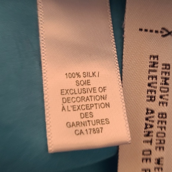 Banana Republic Blue Silk Sleeveless Blouse M - Picture 5 of 6